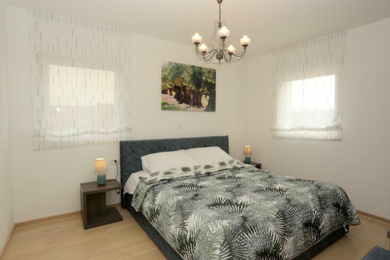 Luxury Villa Lidija Brzac Extérieur photo