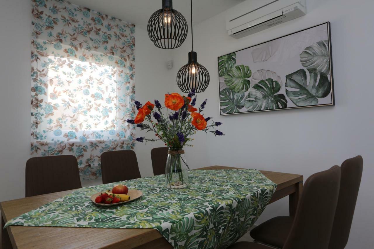 Luxury Villa Lidija Brzac Extérieur photo